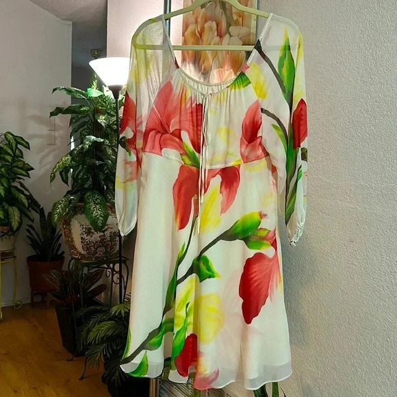 Alice + Olivia floral dress size S - Picture 2 of 6